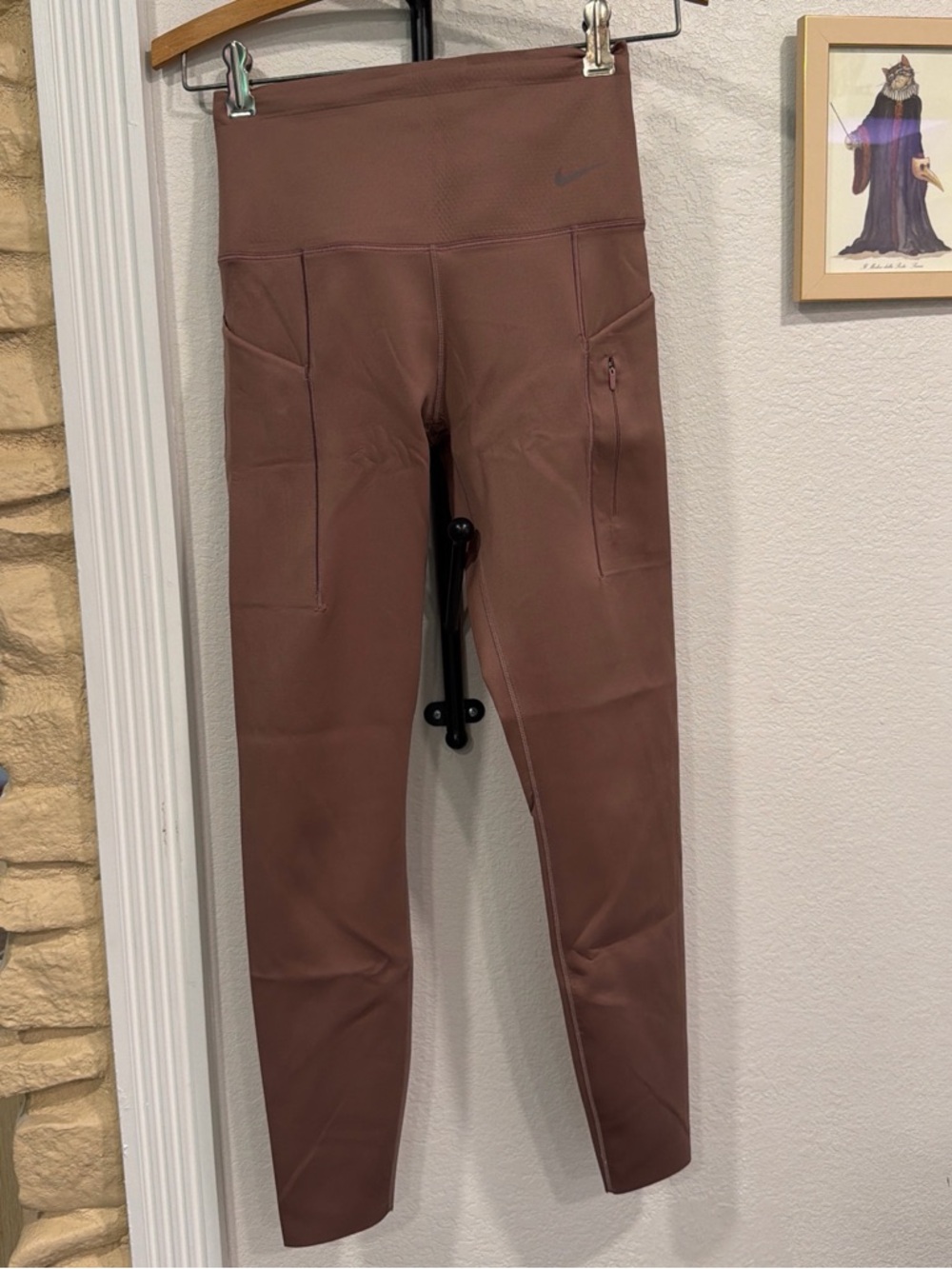 NikeGo Mauve Brown High-Waist Leggings with Side Pockets